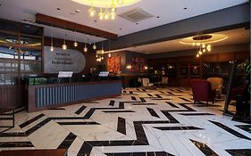 Nova Vista Deluxe & Suites A Member Of Radisson Individuals